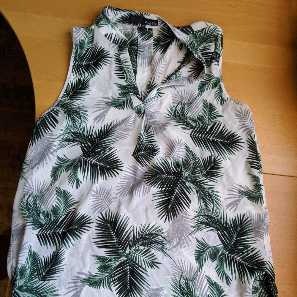 Palm Trees - Picture 2 of 3